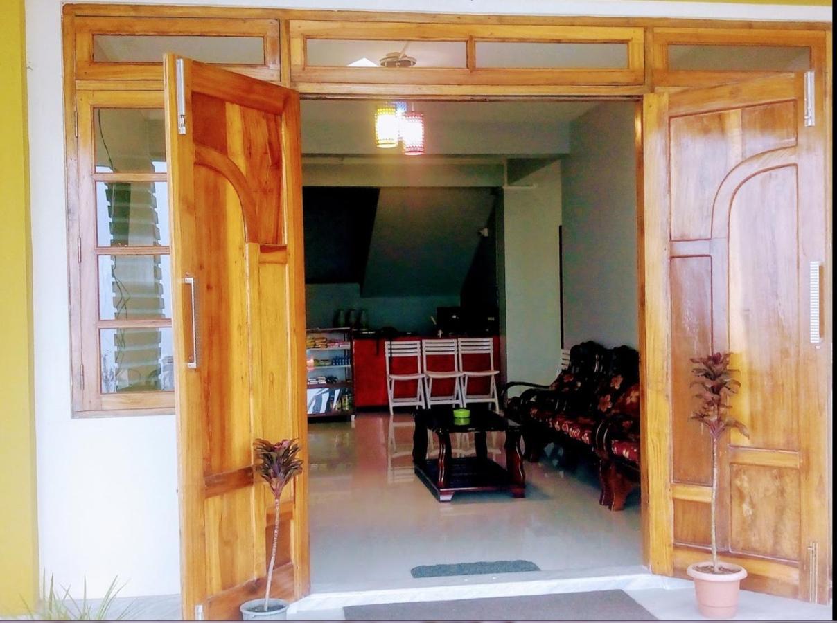 Breiancy Holiday Inn Cherrapunji Extérieur photo
